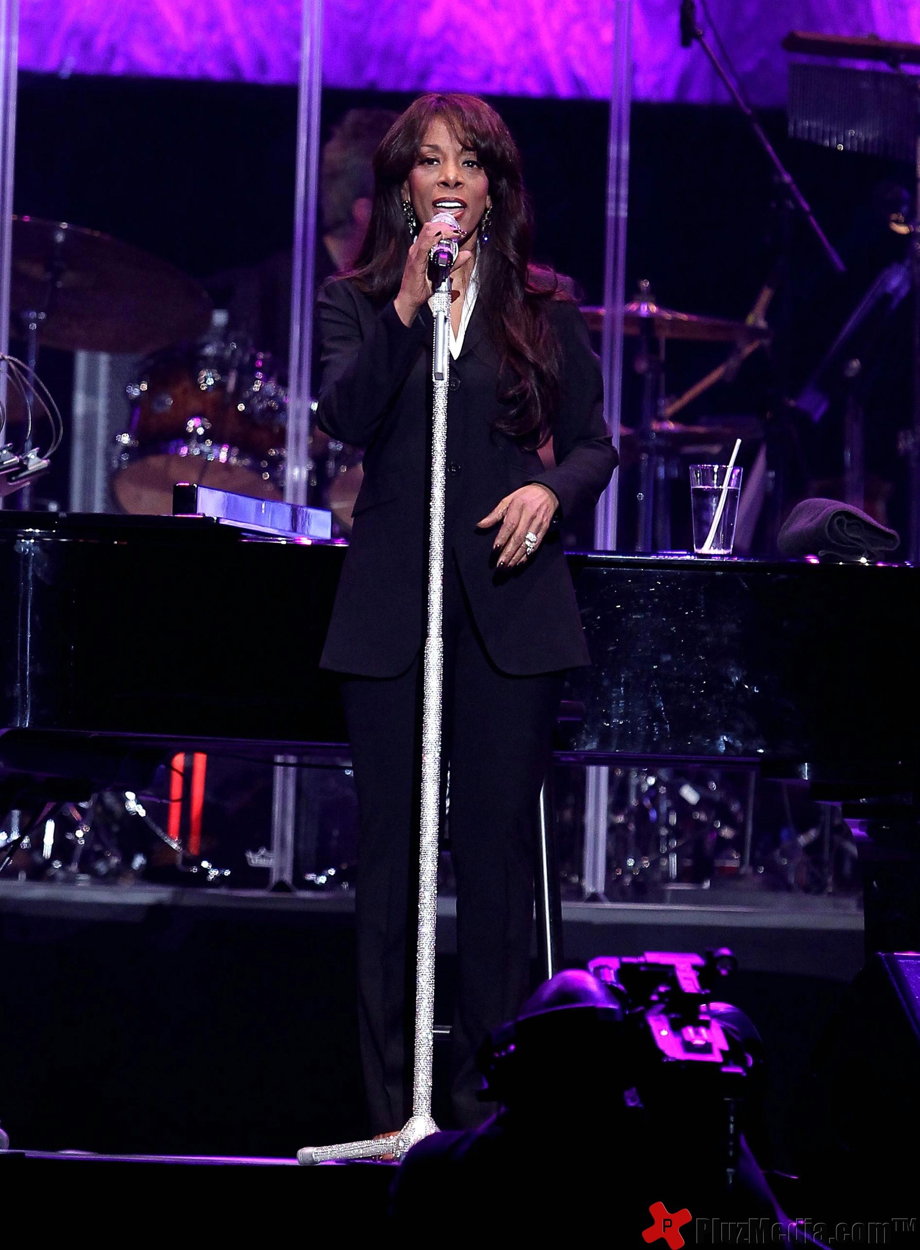 Donna Summer - David Foster and Friends in concert at Mandalay Bay Event Center | Picture 92618